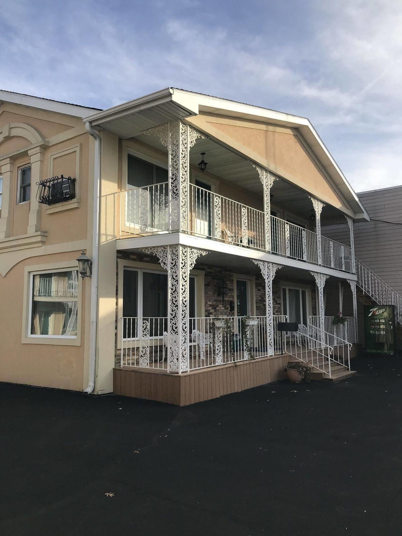 ויסקונסין דלס River Road Motel מראה חיצוני תמונה